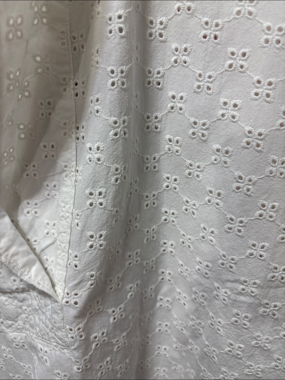 Wilfred eyelet top - Picture 3 of 3